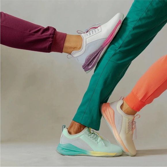 Clove Limited Edition Peach Quartz Shoes Women’s Nursing Clinical Sneakers - Picture 5 of 16